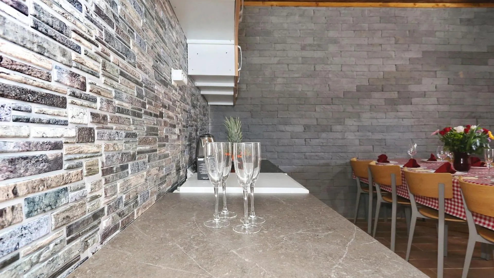 Holiday Home Luka-Sauna & Jacuzzi Privlaka