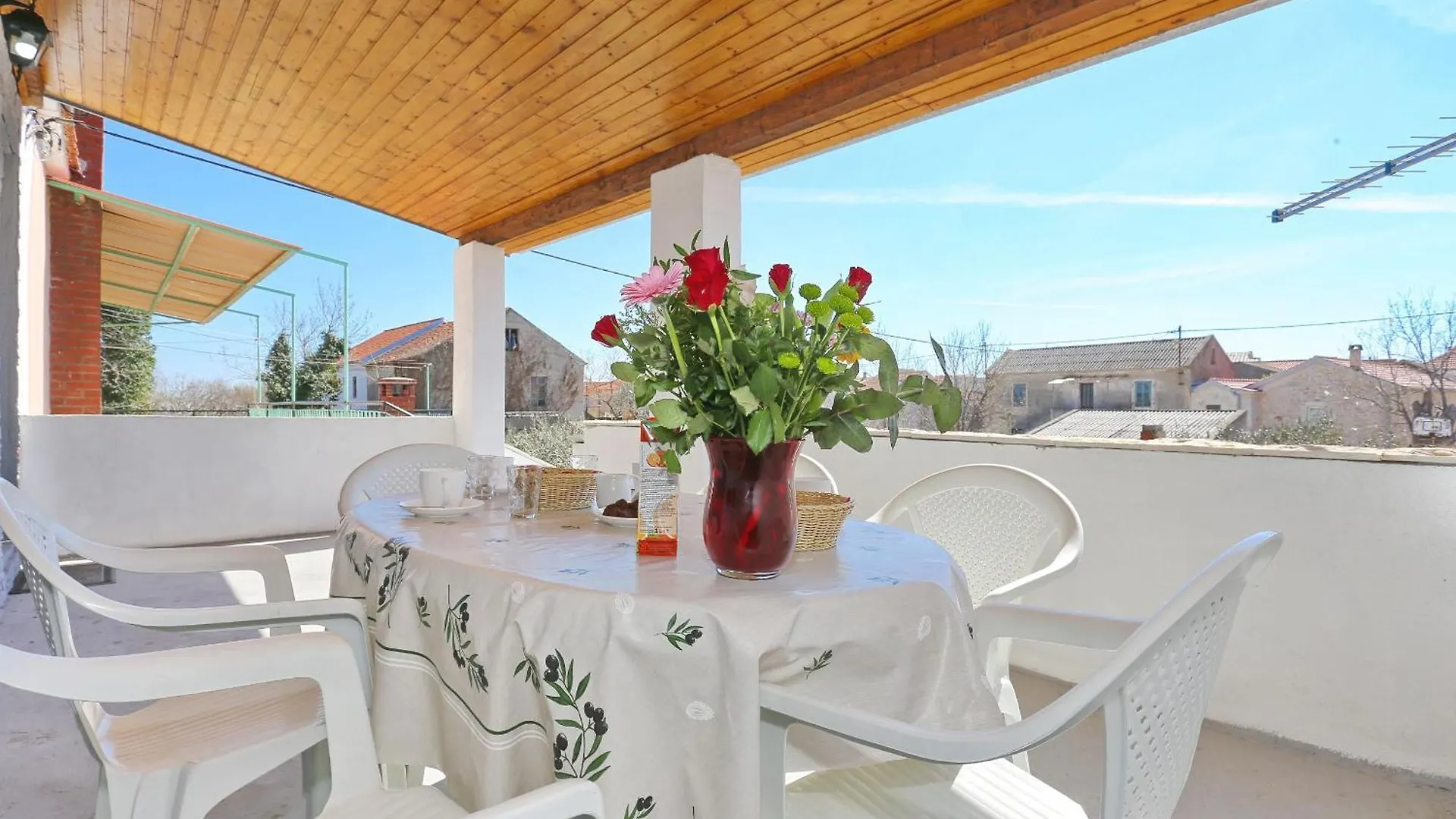 Holiday Home Luka-Sauna & Jacuzzi Privlaka  0*, Privlaka (Zadar)